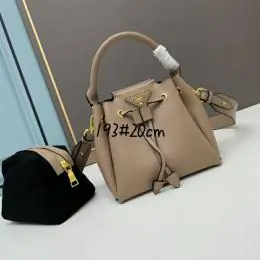 prada aaa qualite sac a main  pour femme s_11a2102